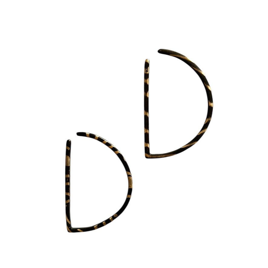 Half-Moon Ear Cuff – No Piercing required