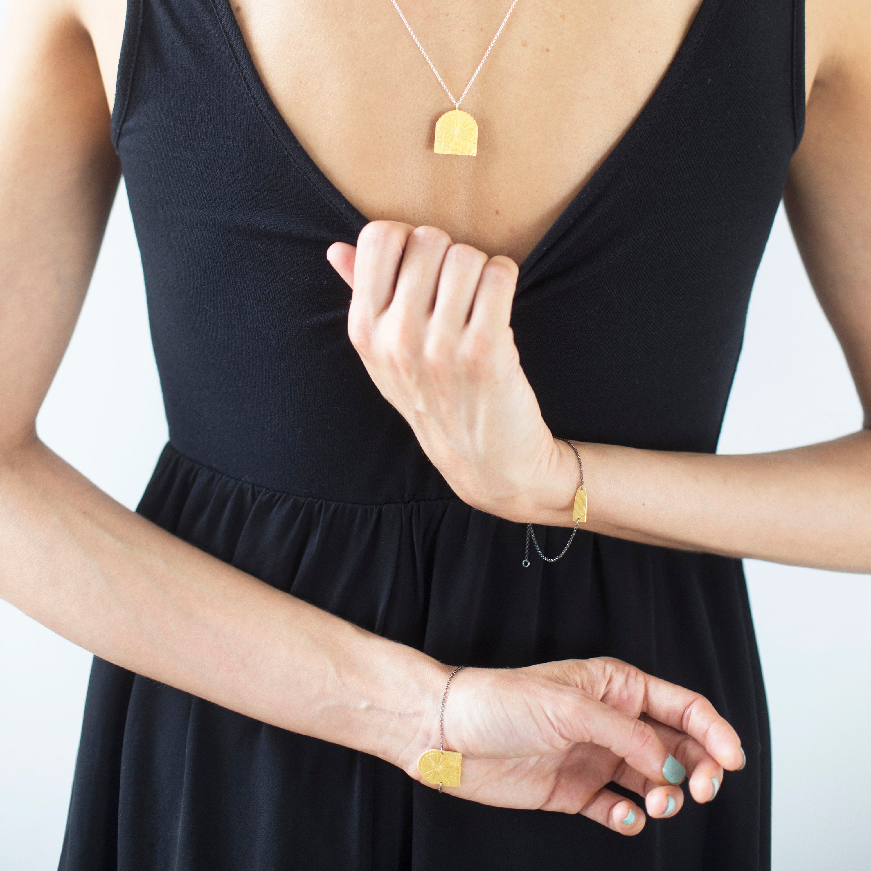 London Eye Charm Necklace