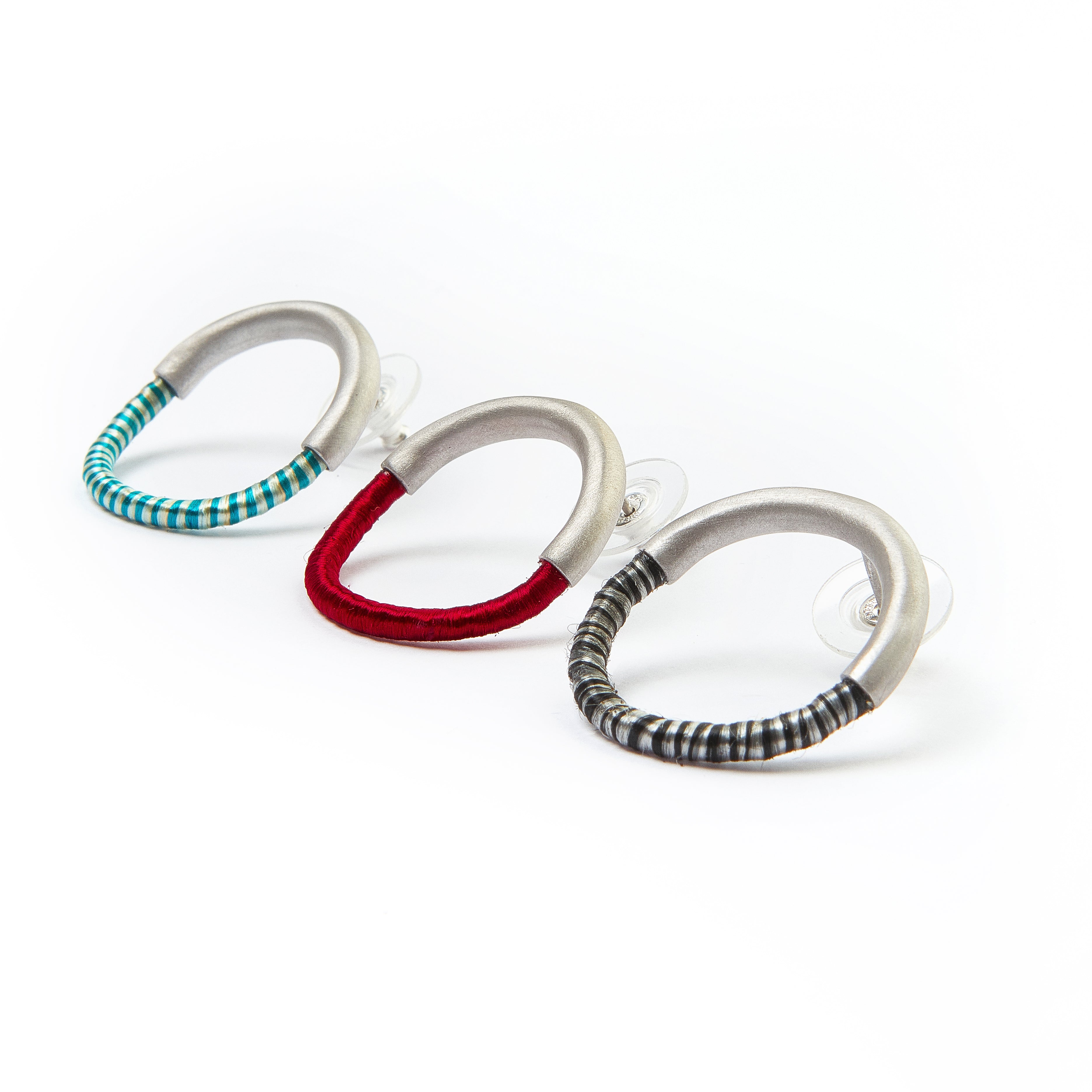 50/50 circle stud earrings S