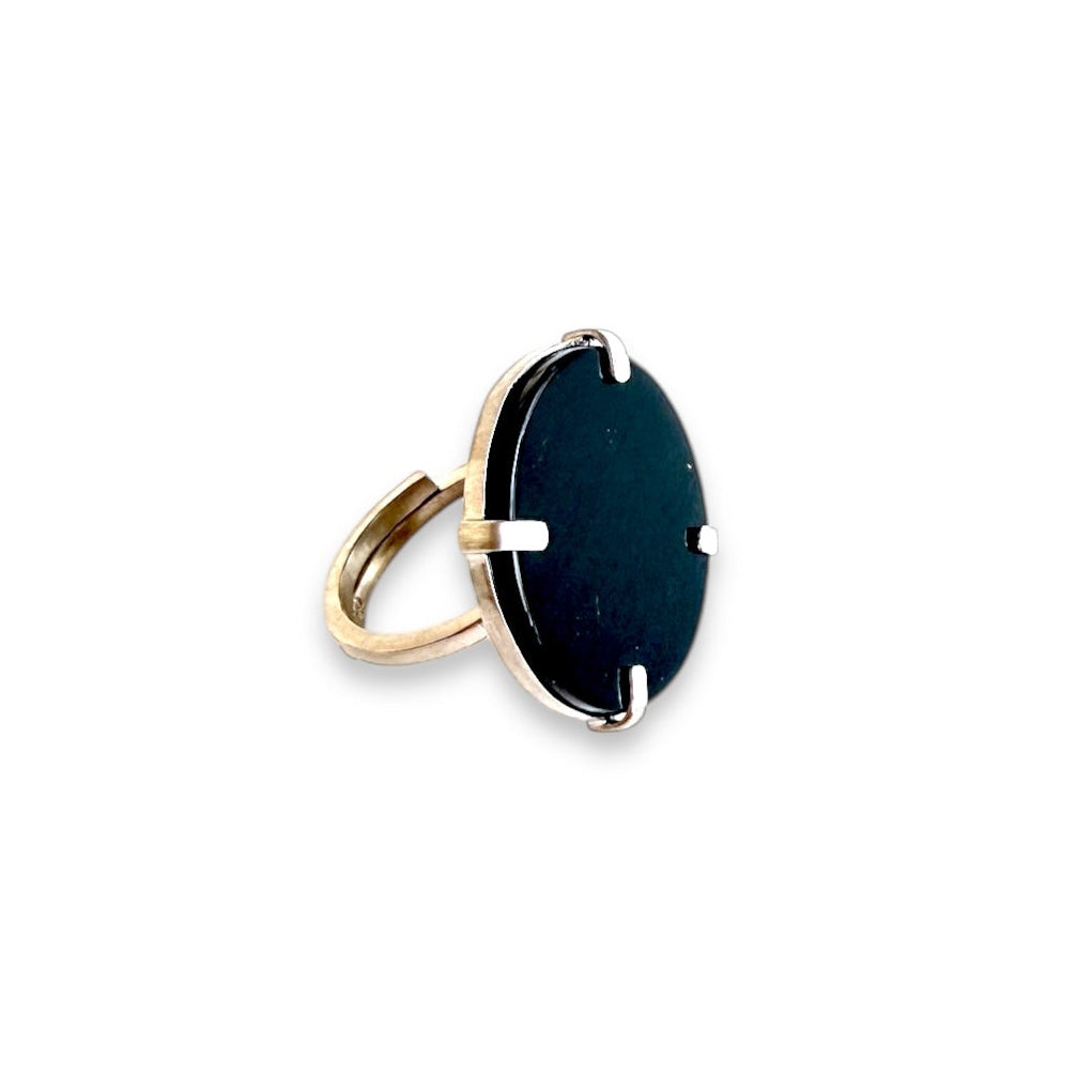 Black Moon Ring