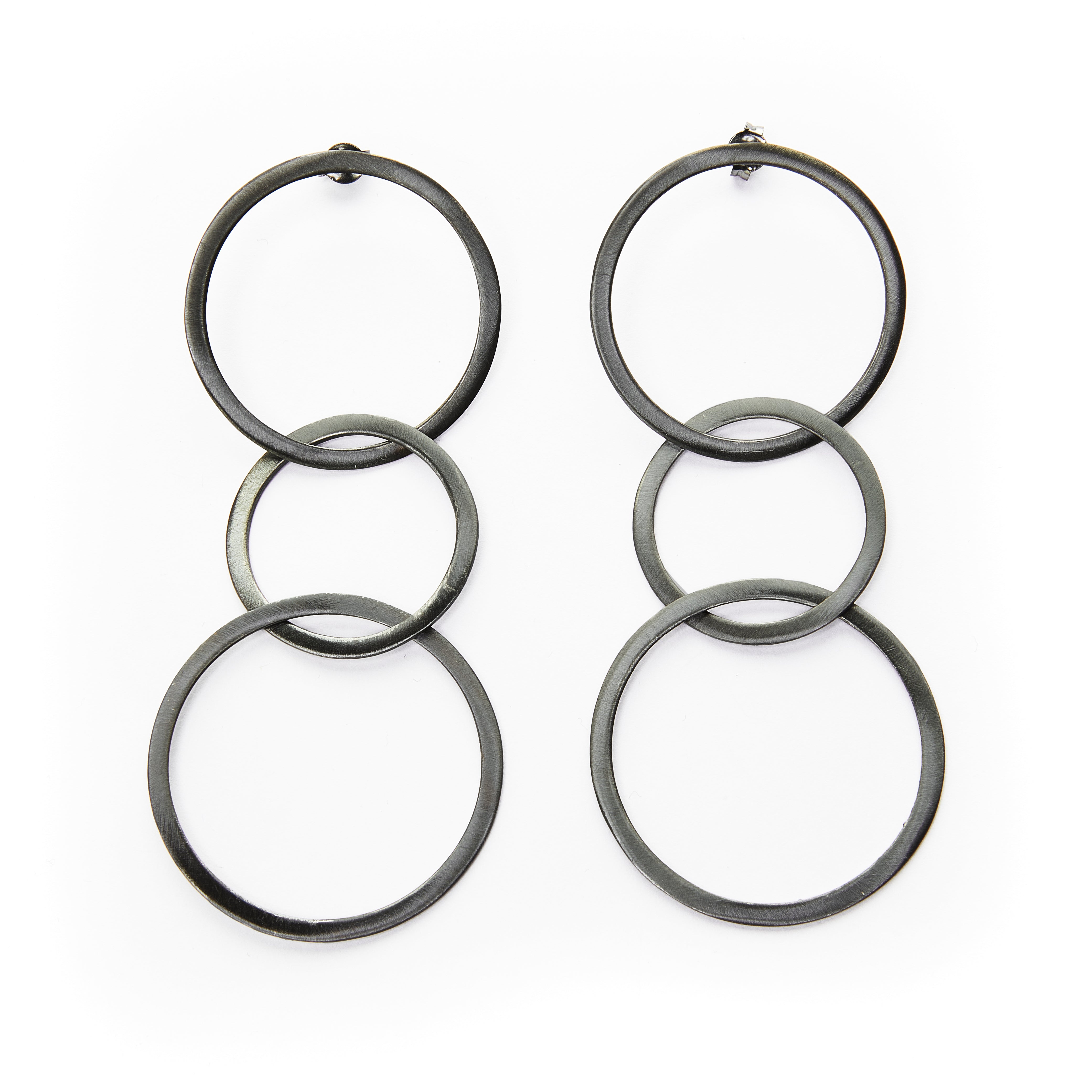 Interlocking Circle Dangle Earrings