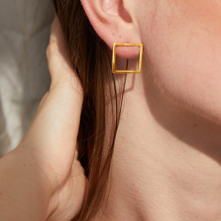 Square ear jacket earrings